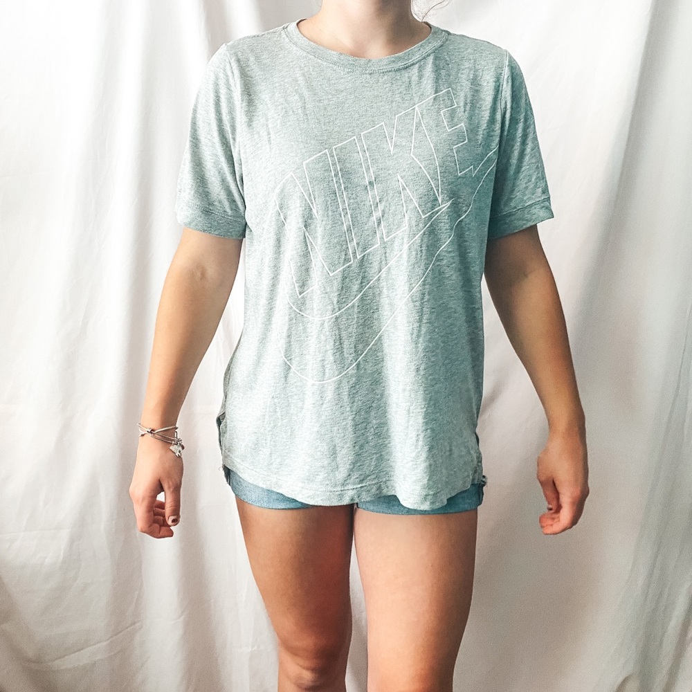 Grey Nike T-Shirt